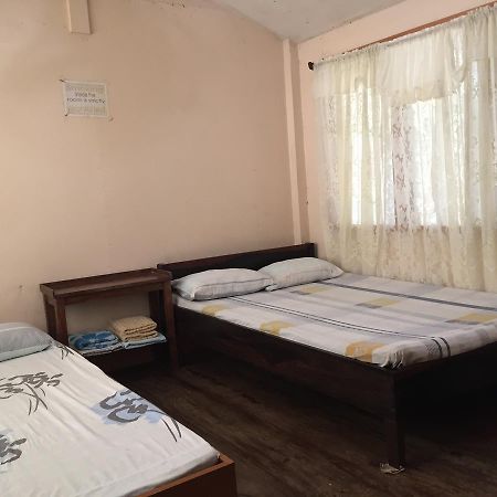 Tay Lelong'S Pension House Taytay Kültér fotó
